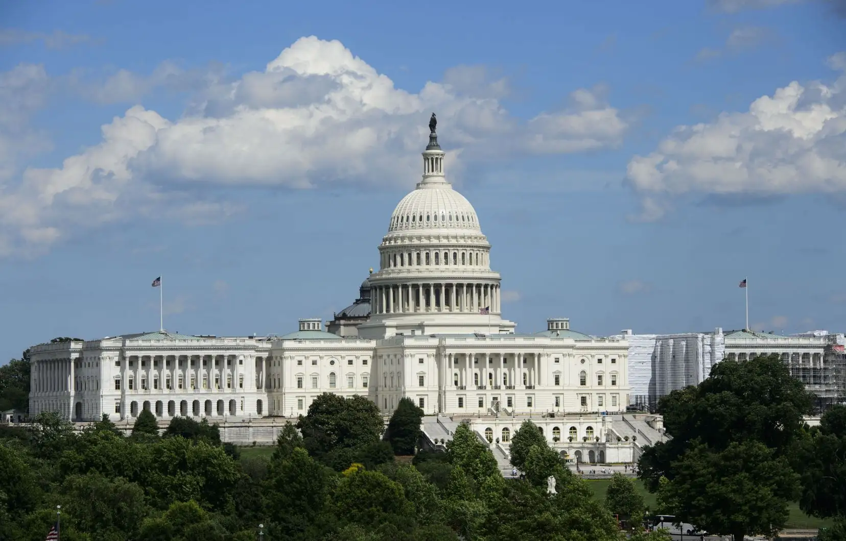 U.S. Congress questions cryptocurrency regulators and exchanges