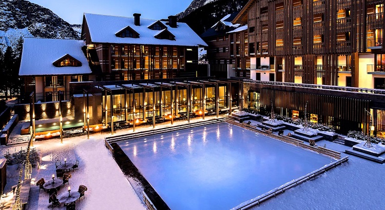 The Chedi andermatt accepts bitcoin and eher cryptos